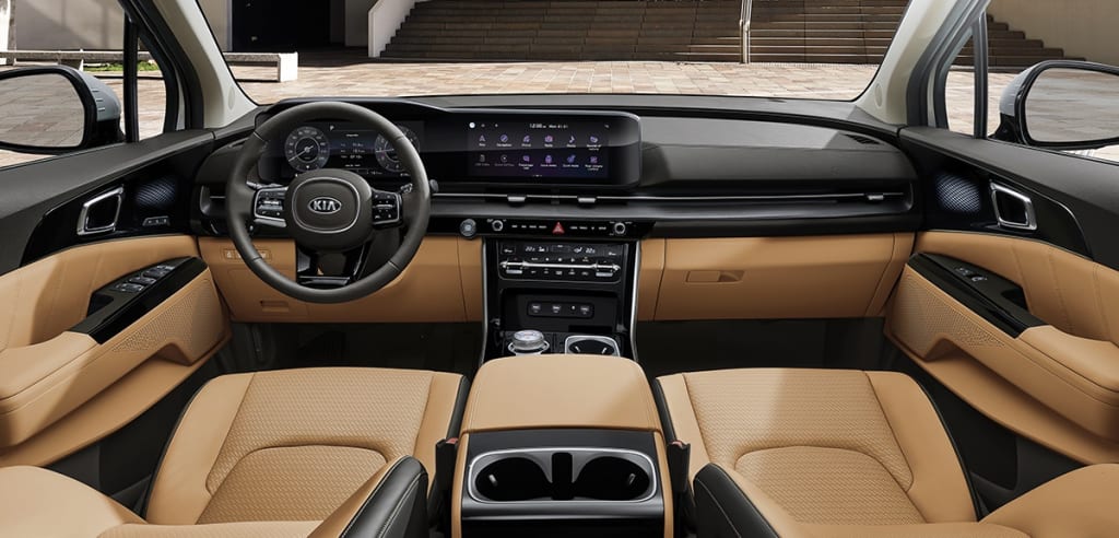 kia-carnival-lien-tuc-chay-hang-3